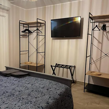 Giuseppe & Greta Bari